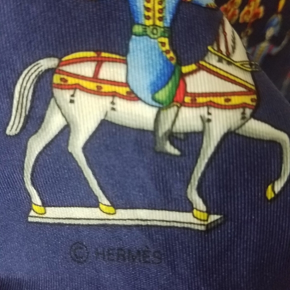 Vintage Hermes Scarf - Picture 6 of 16